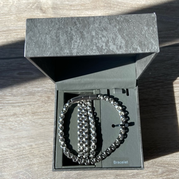 William Rast Chain Necklace & Bracelet Boxed Set - Picture 5 of 6